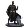 Фигурка Diamond Select DC Movie: The Dark Knight Batman Diorama Figure 9"
