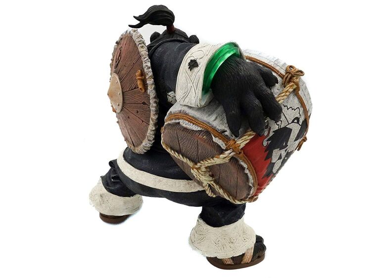WORLD OF WARCRAFT: Pandaren Brewmaster Deluxe Action Figure