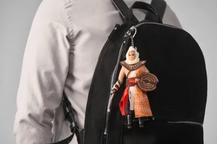 Брелок WP Merchandise плюшевий ASSASSINS CREED Bayek of Siwa 20 см.