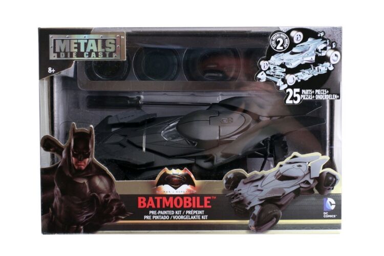 Фигурка Jada Toys Metals Die-Cast: DC COMICS 1:24 Batman Black Batmobile Model Kit
